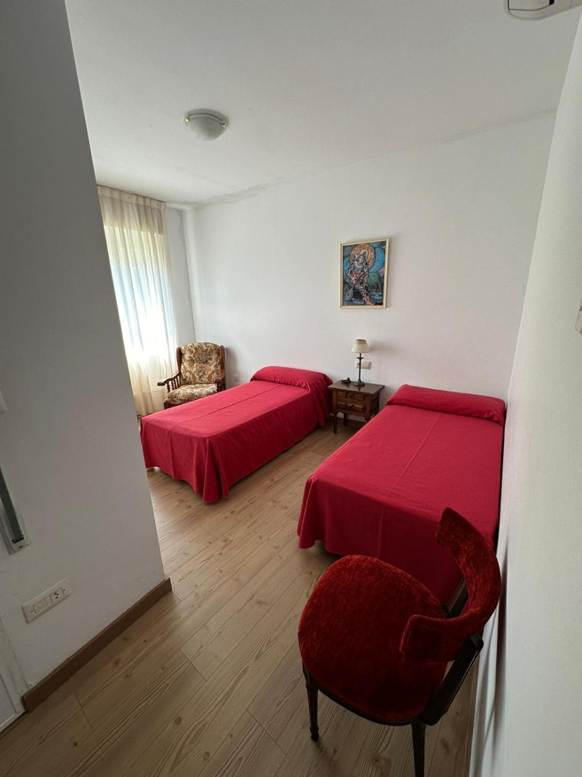 Hotel Amandi O Grove Eksteriør bilde
